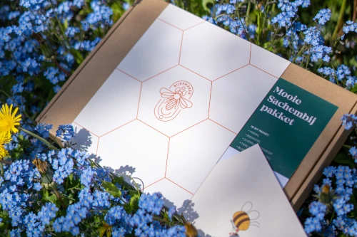 Luxe cadeaupakket van Bijdemaker