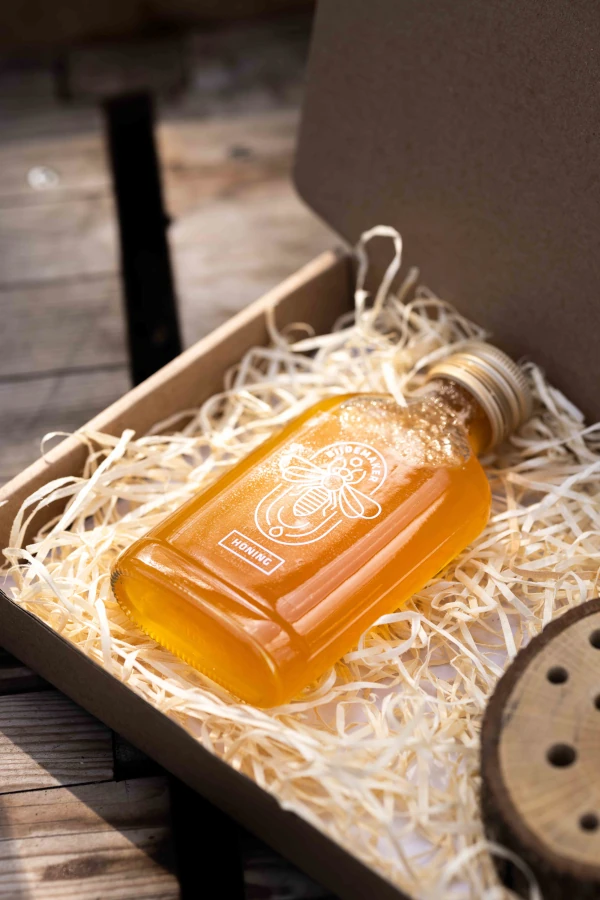 Honing in leuke cadeau pakketten van Bijdemaker